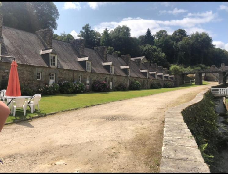 La Forge B&B Perret  エクステリア 写真